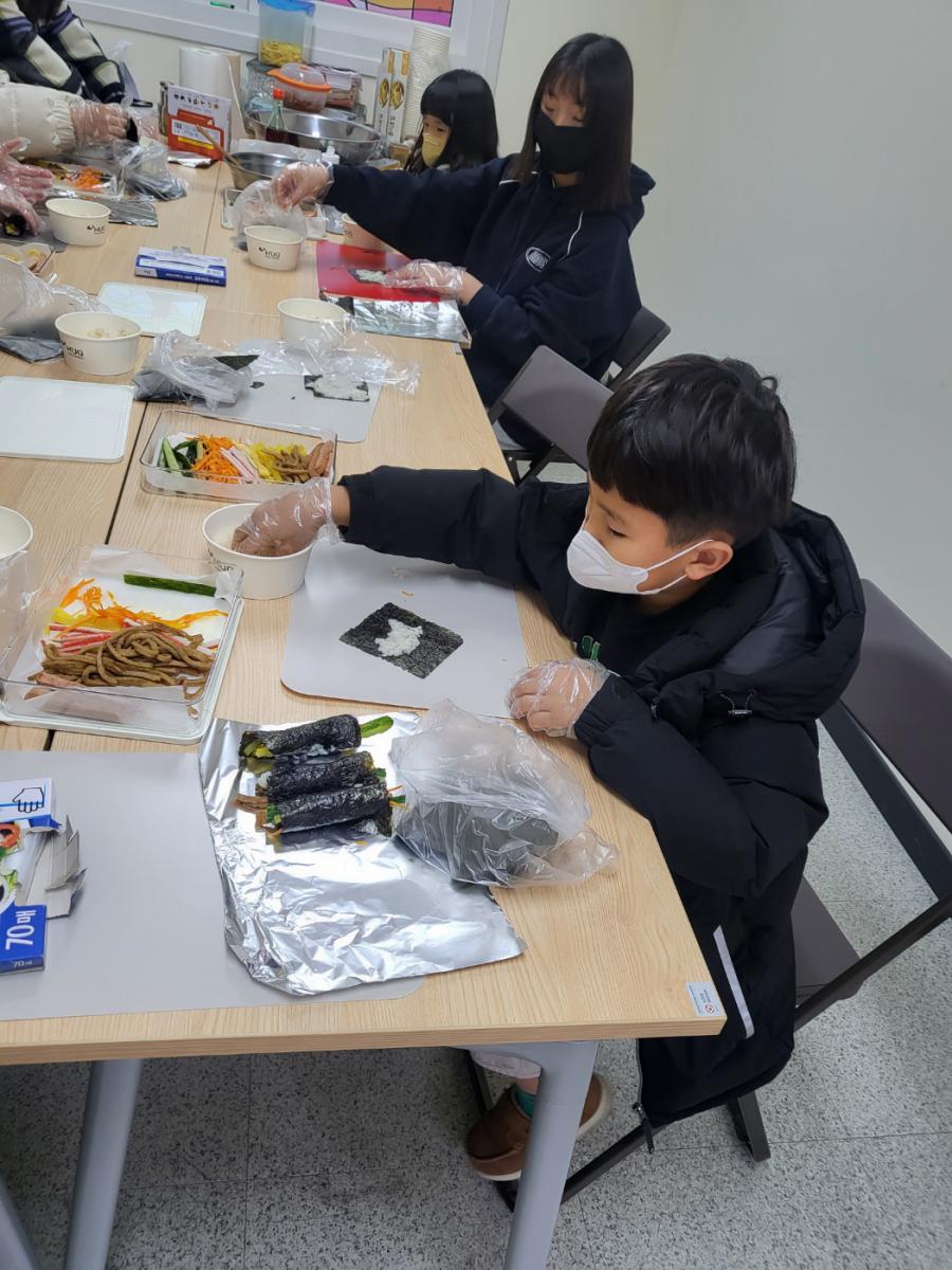 KakaoTalk_20221210_201804282_09.jpg
